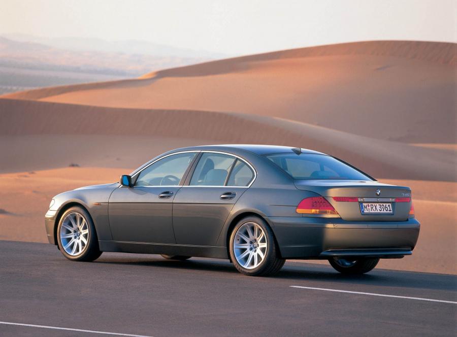  BMW 7-Series 2002 года  (фото 67 из 79)